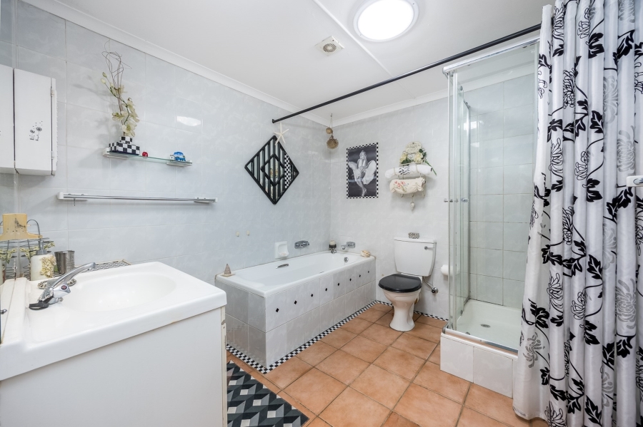 3 Bedroom Property for Sale in De Tijger Western Cape